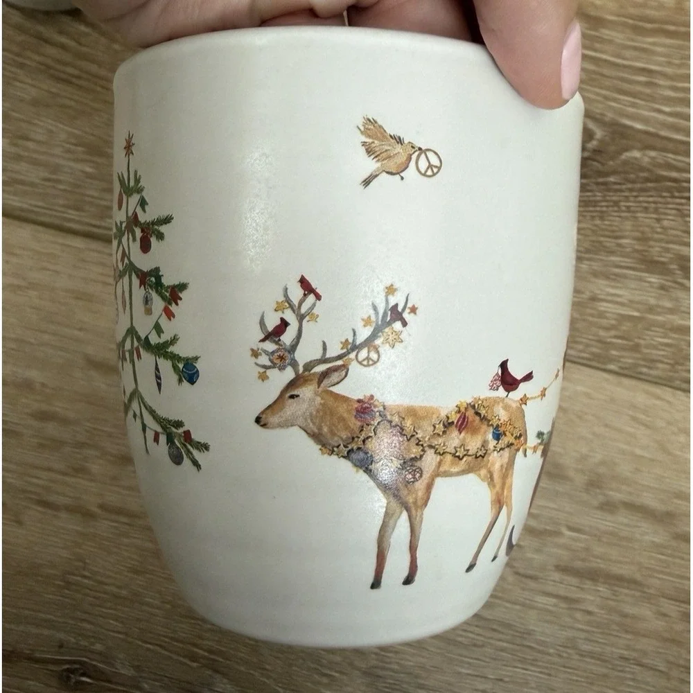 Pottery Barn Christmas in the Country Mugs Set of 4 Santa Holiday Stoneware